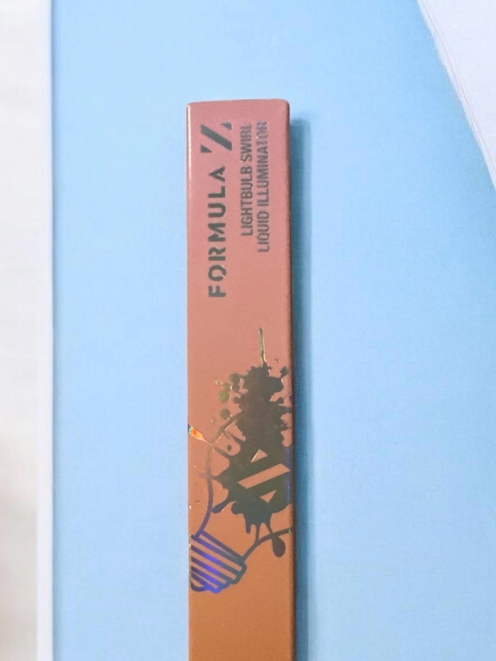 FORMULA V Lightbulb Swirl Liquid Illuminator — Peachy Pink Glow